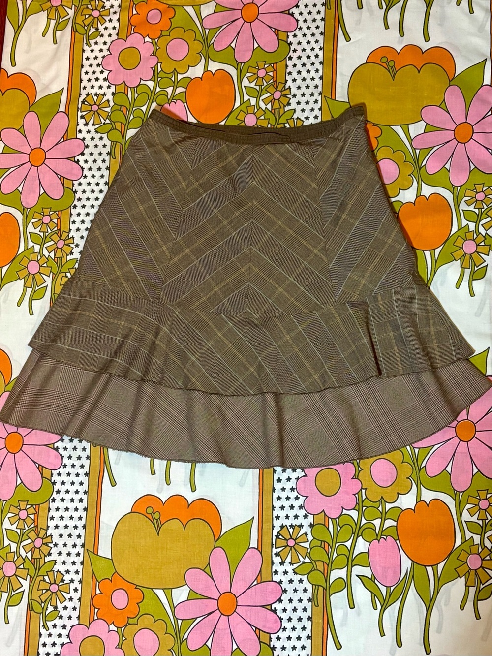 Tiered Flounce Hem Plaid Skirt
